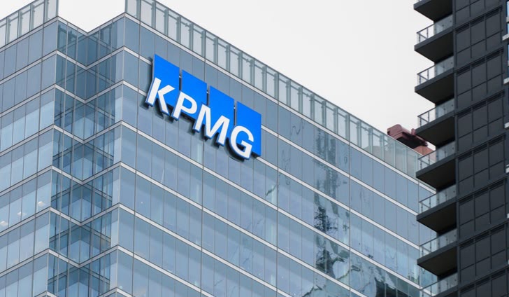 KPMG prepares to cut hundreds of staff amid leaks&nbsp;scandal